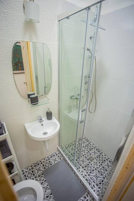 Апартаменты Cosy Flat In The Dob Street - Sapphire Будапешт Экстерьер фото